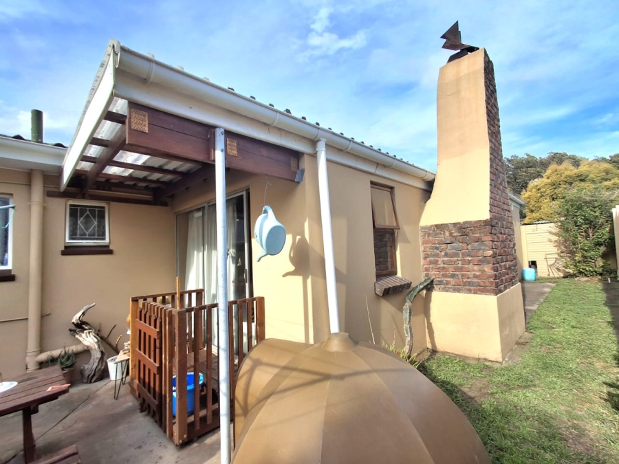 4 Bedroom Property for Sale in Summerpride Eastern Cape